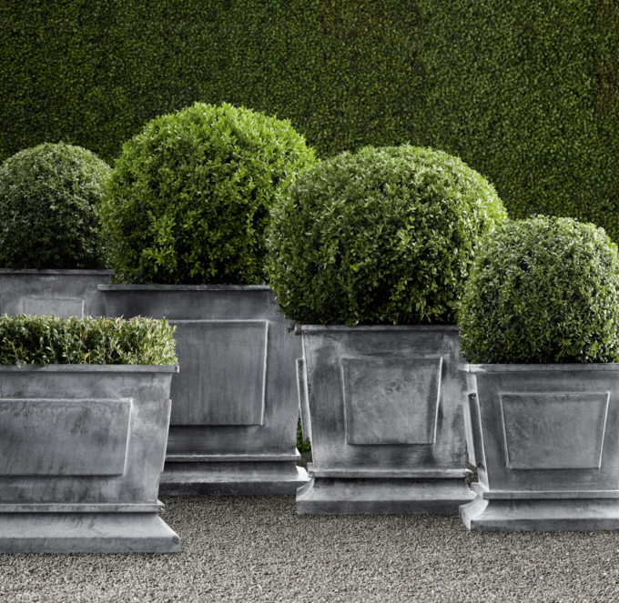 planters & containers for home, garden, & commercial needs