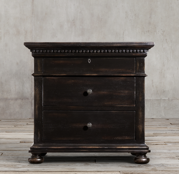 St. James Closed Nightstand