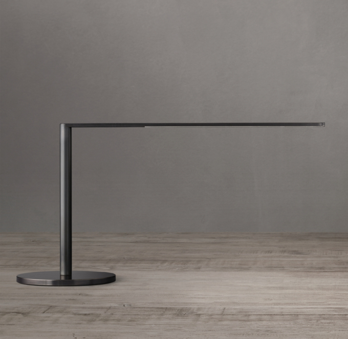 Stelo Task Table Lamp