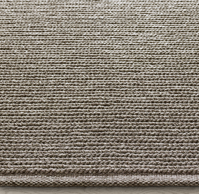 Braided Loop Outdoor Rug