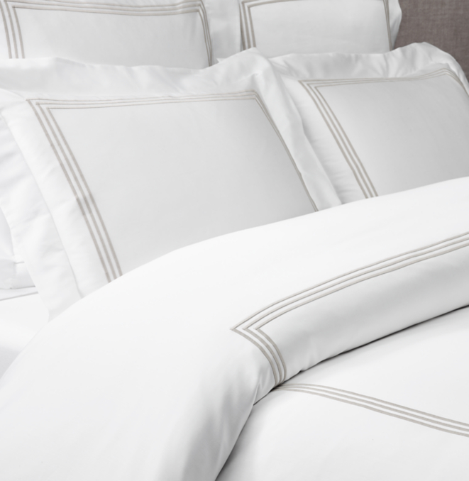 Front view of Italian Hotel Triple Satin Stitch Sateen Duvet Cover 