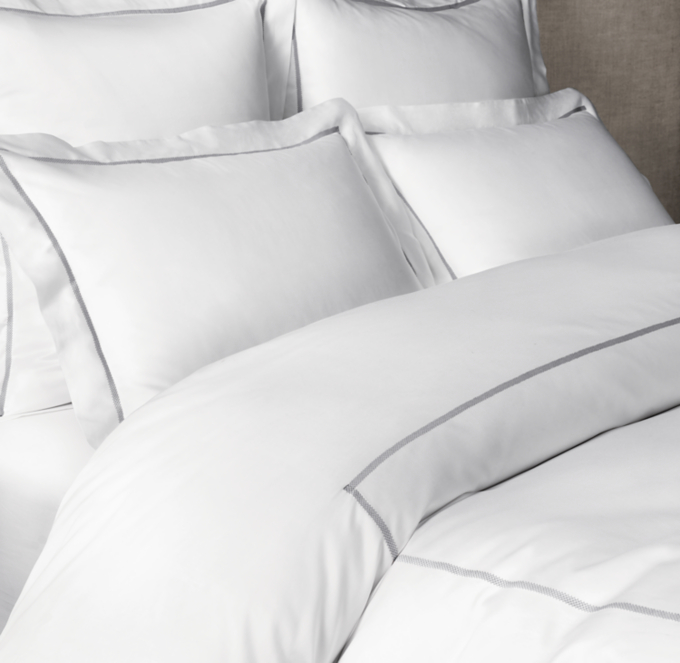 Italian Giza Cotton 700-Thread-Count Sateen Duvet Cover