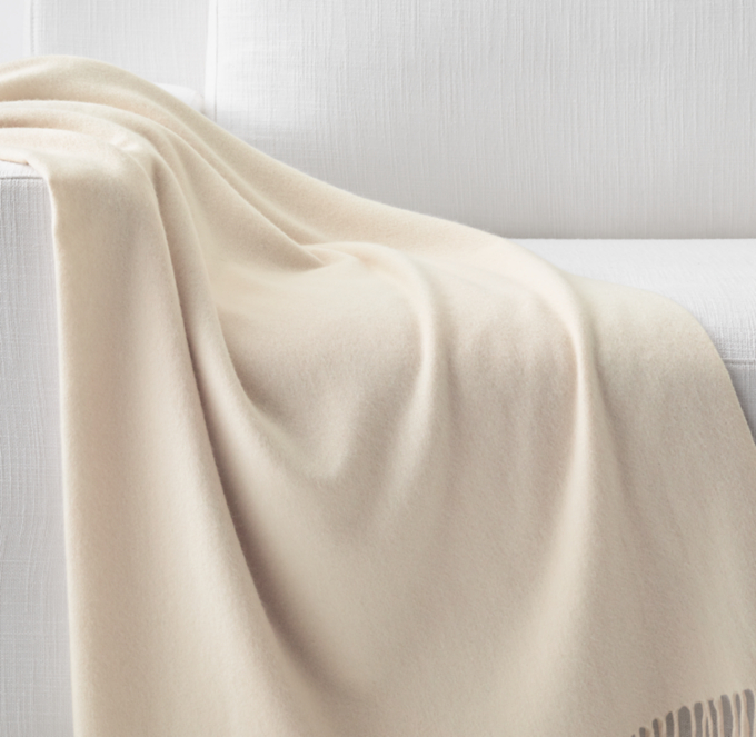 555-Gram Cashmere Throw