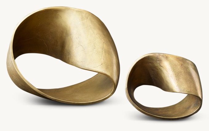 Cast Metal Moebius Ring - Gold