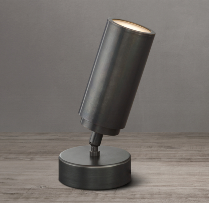 Champeaux Pivoting Spotlight