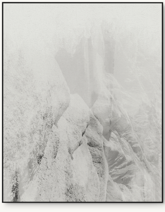 Front view of Fabian Albertini: Bianco Deserto Xv For General Public 