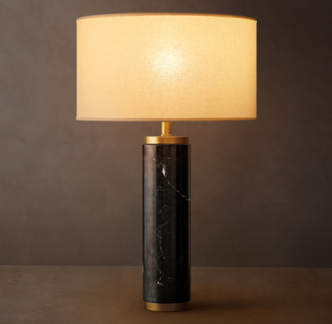 Lampada da tavolo in marmo con piedistallo cilindrico