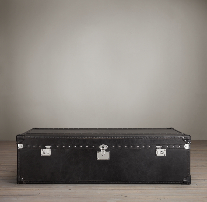 Restoration Hardware Mayfair Steamer Trunk Coffee Table (Was 1995