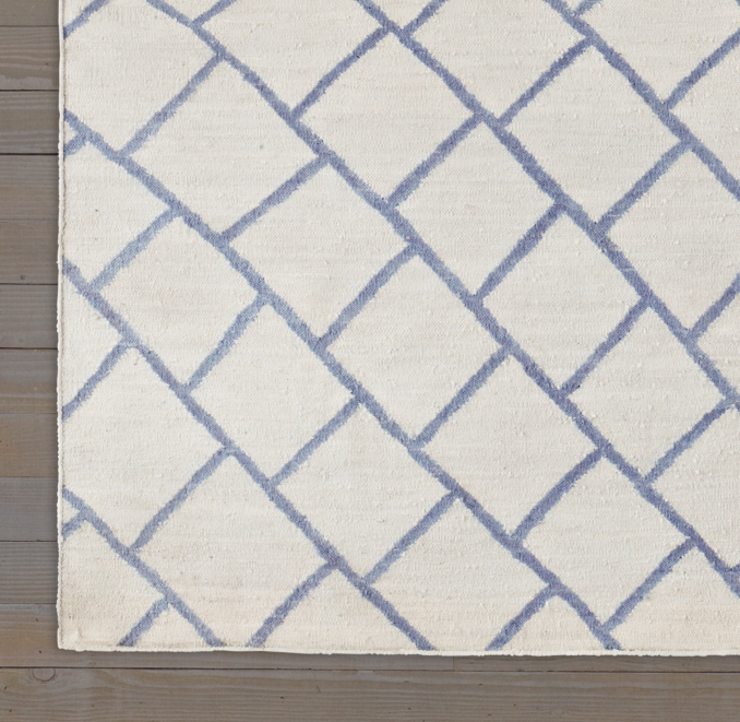 Staggered Diamond Flatweave Rug Swatch Ivory/Lavender