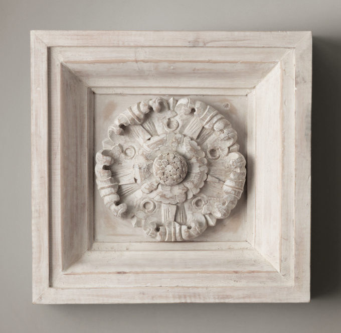 Framed Medallion - Whitewash