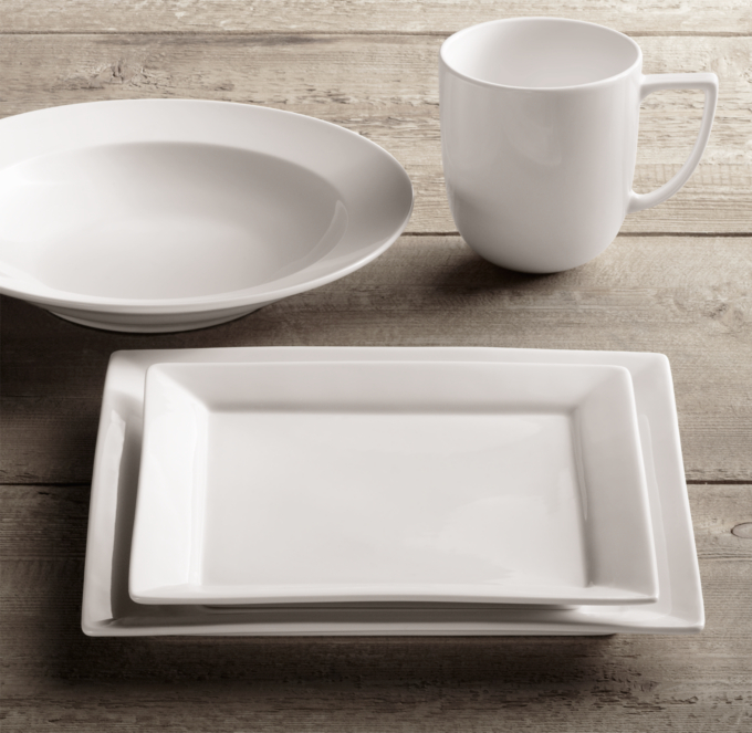 Chinese Porcelain Square-Rimmed 16-Piece Dinnerware Set with Grand ...