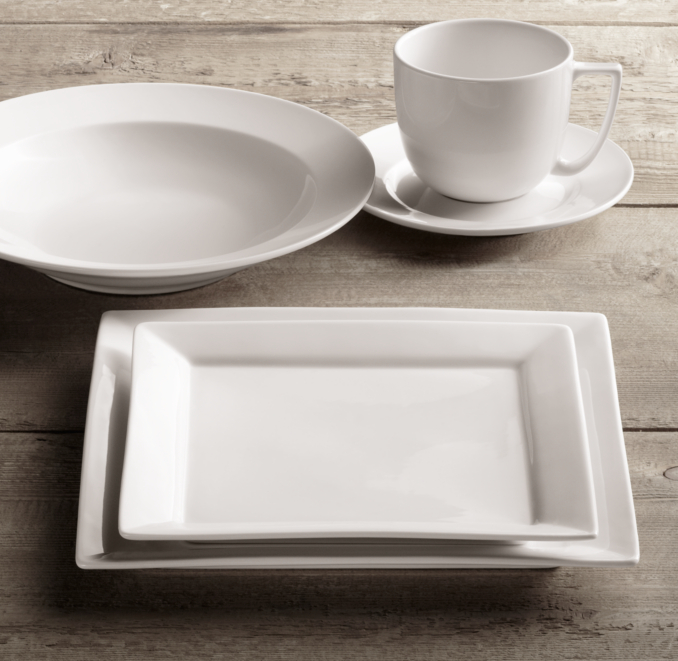 Chinese Porcelain SquareRimmed 20Piece Dinnerware Set with Grand