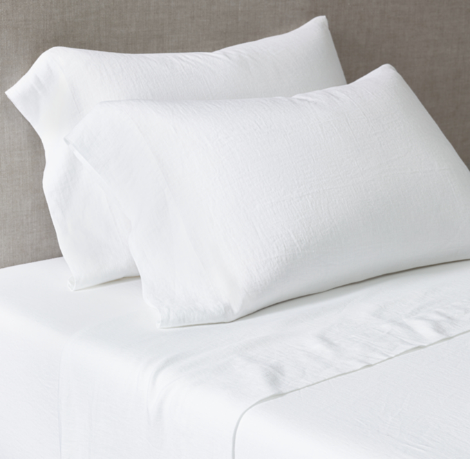 La Dolce Vita. Italian Heritage Washed Linen Bedding by Carlo Bertelli,  Florence. - Restoration Hardware