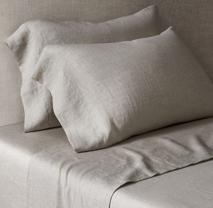 La Dolce Vita. Italian Heritage Washed Linen Bedding by Carlo