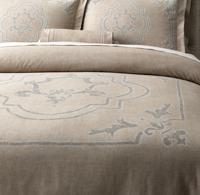 Italian Baroque Medallion Duvet Cover