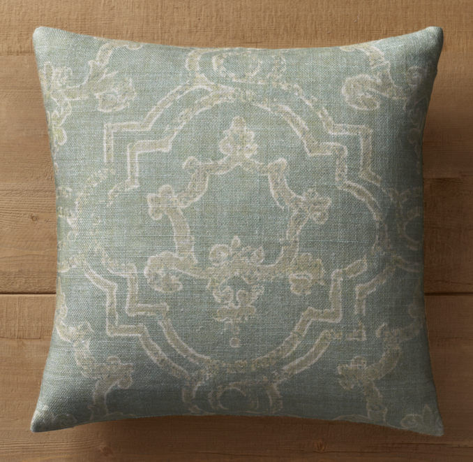 Grand Medallion Pillow Spruce