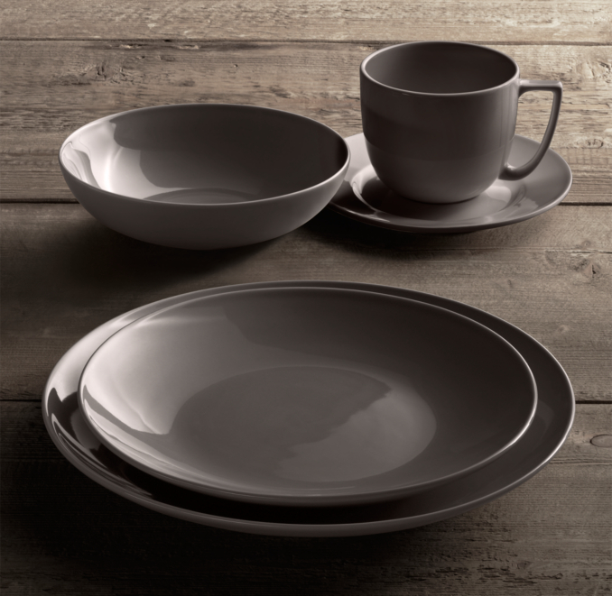 Chinese Porcelain Classic Coupe 20Piece Dinnerware Set with Classic