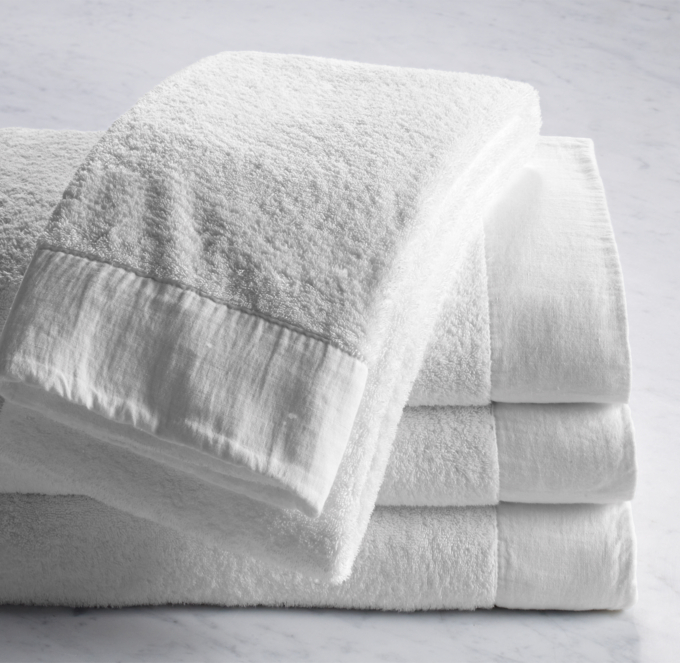 Linen-Bordered 650-Gram Turkish Towel Collection