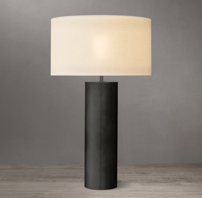 Sarezzo Metal Cylindrical Table Lamp | RH
