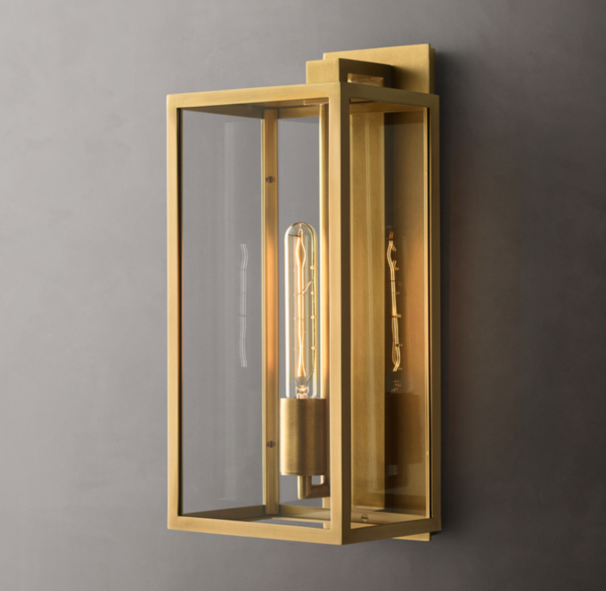 Beckman Sconce 18\"