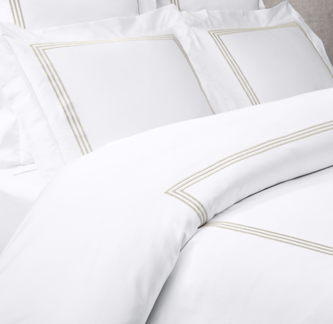 Front view of Italian Hotel Triple Satin Stitch Sateen Duvet Cover 