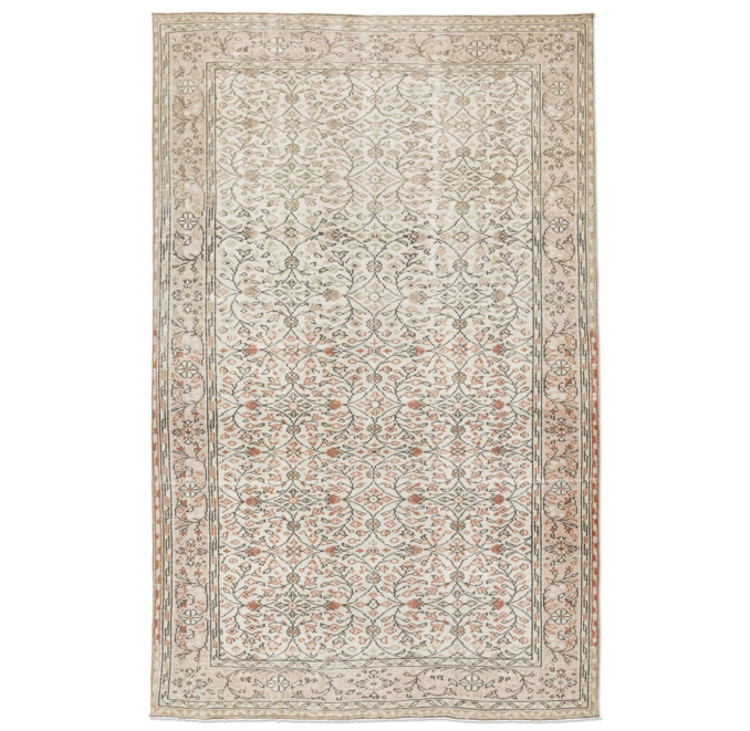Vintage Rug 6' x 9'4"