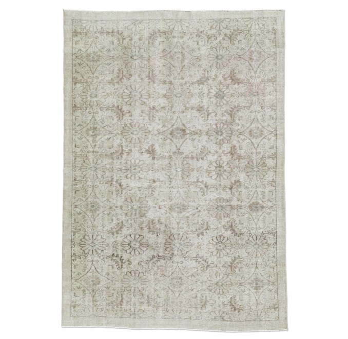 Vintage Rug - 6'6" x 9'3"