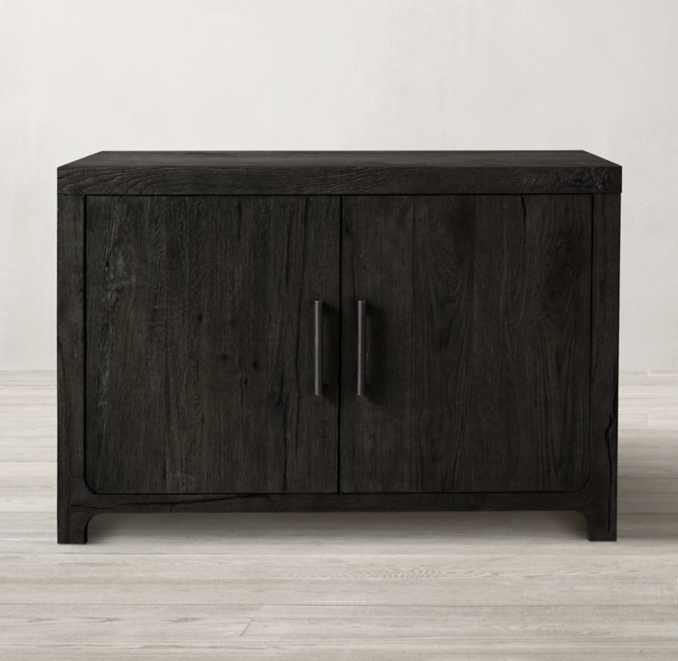 Davos Oak DoubleDoor Sideboard