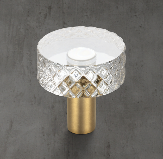 Lambeth Knurled Crystal Knob