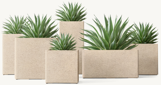 Terreno Square Planter