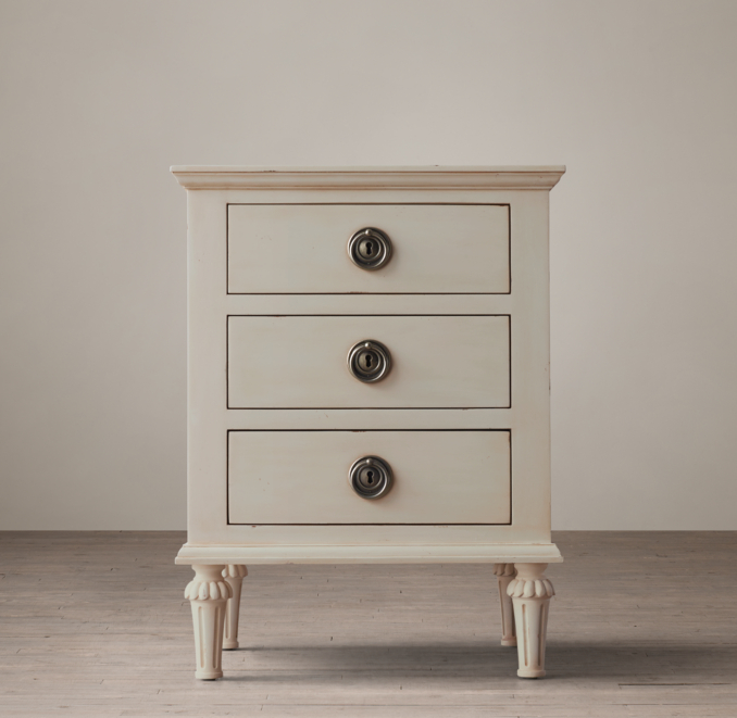 Maison 20" Closed Nightstand