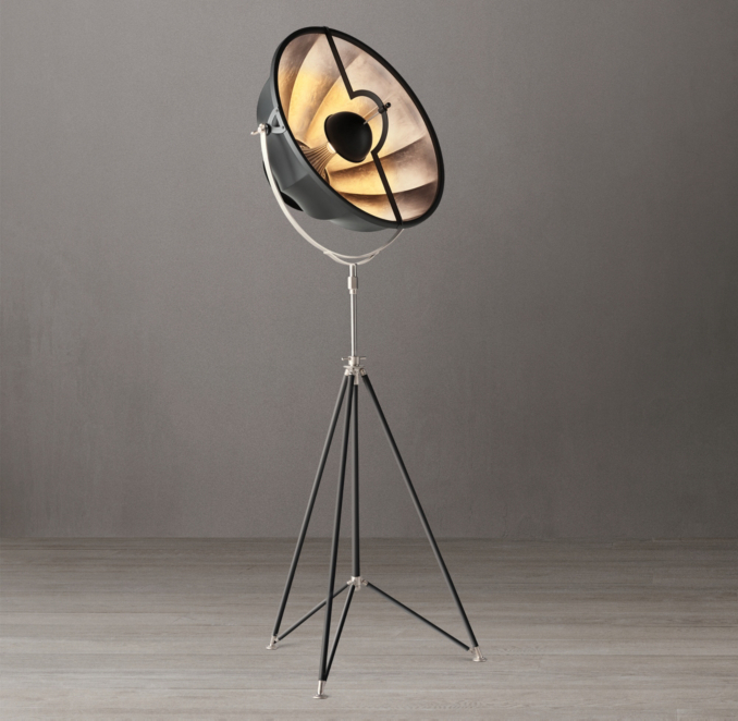 Shown in Black/Bronze.