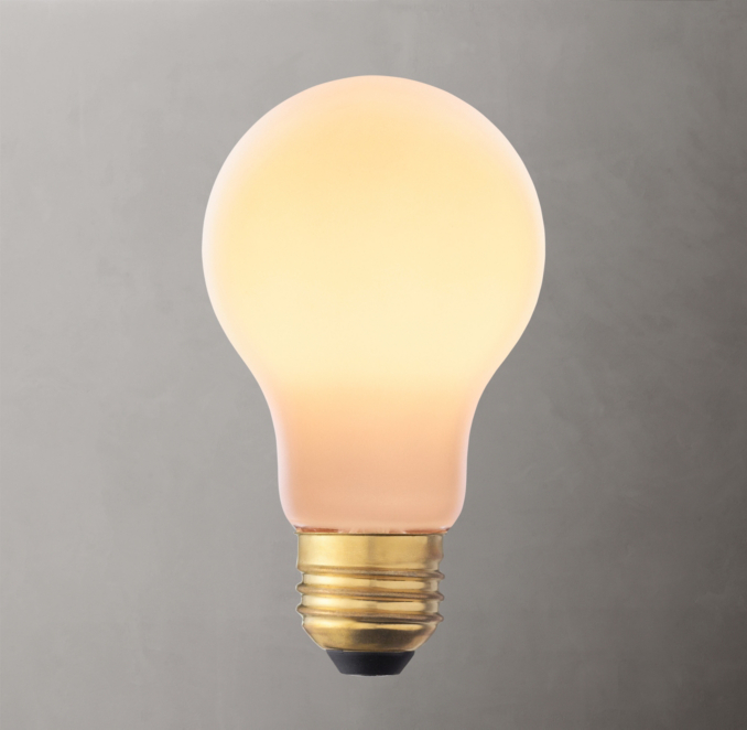Vue de face - Ampoule LED A60 E27 6W