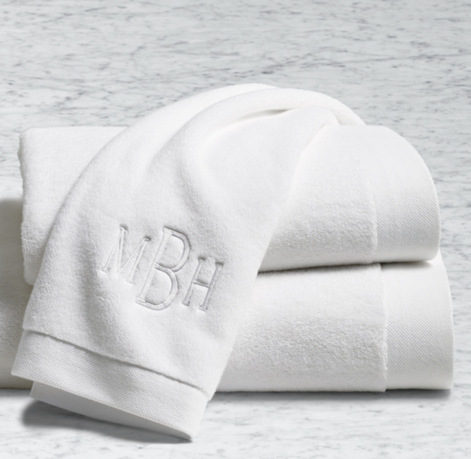 Front view of Monogrammed Essential 700-Gram Turkish Cotton Towel  
