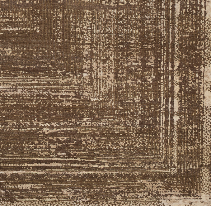 Shown in Burnt Caramel.