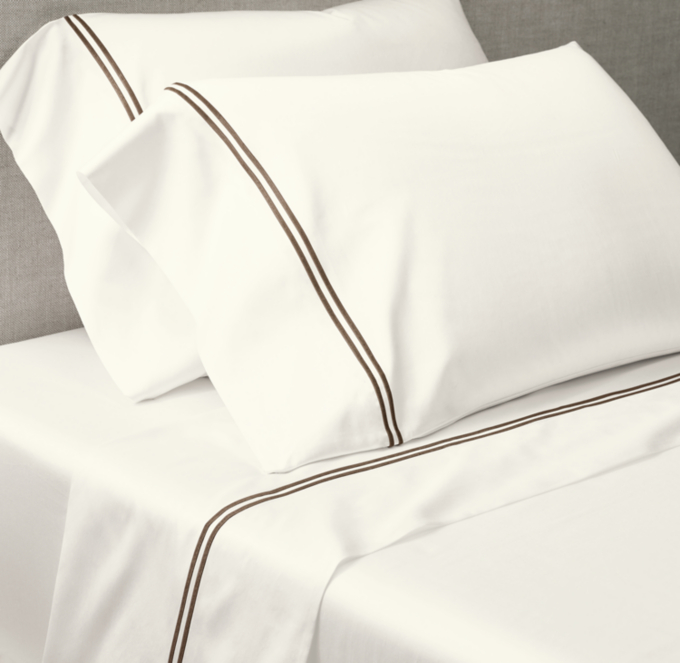 Italian Ivory Hotel Satin Sheet Set