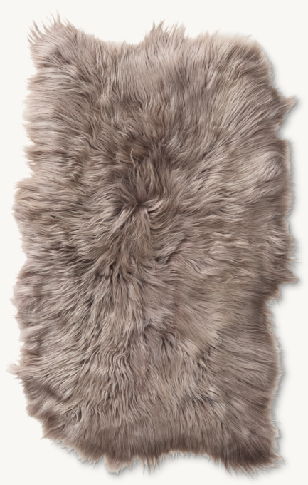 Icelandic Oversized Pelt