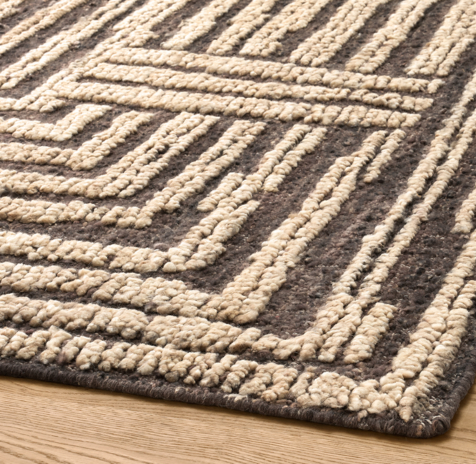 Mallavi Wool Rug