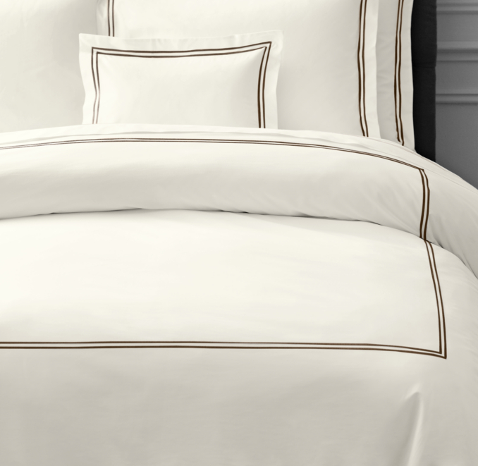 Front view of Italian Ivory Hotel Satin Duvet Cover 