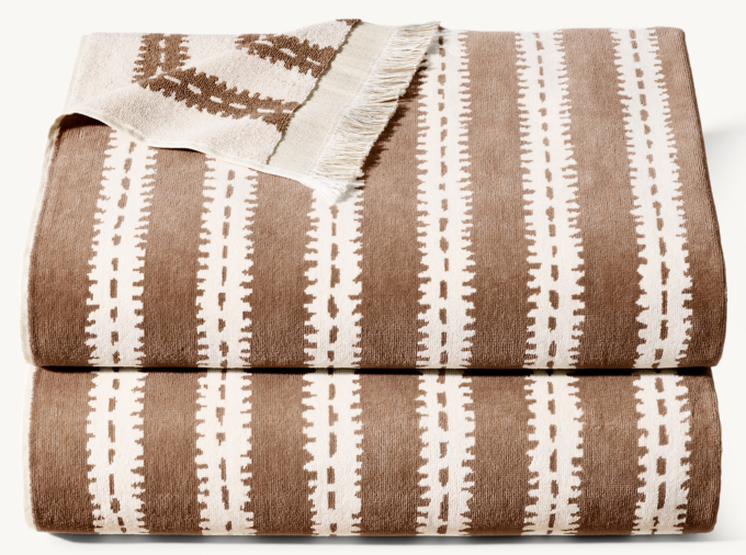 Nazaré Notched Stripe Beach Towel