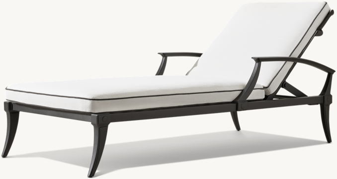 Klismos Chaise