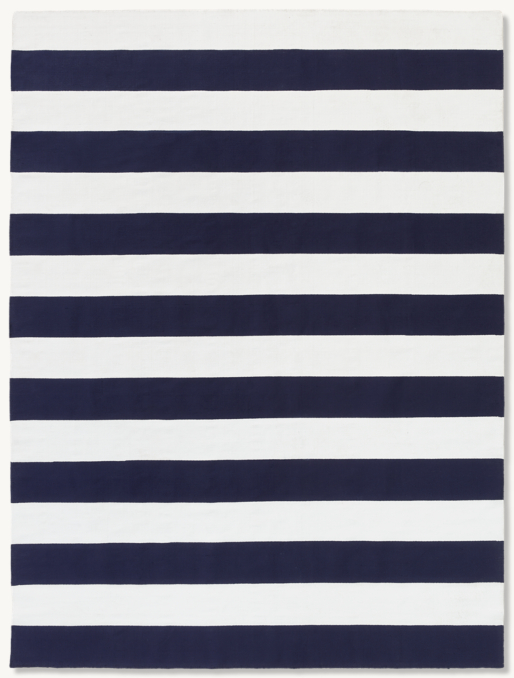 Shown in Navy/White.