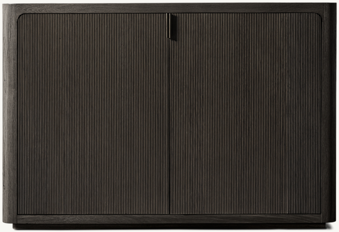 Shown in Black Oak.