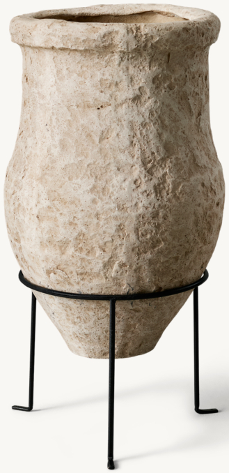Loma Pot On Stand