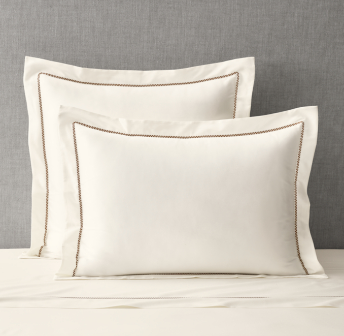 Shown in Ivory/Burnt Caramel.