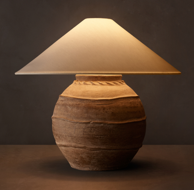 Grain Vessel Table Lamp
