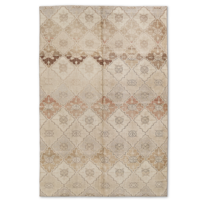 Vintage Rug - 5'8