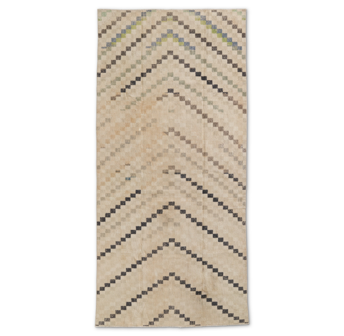 Vintage Rug - 4'8