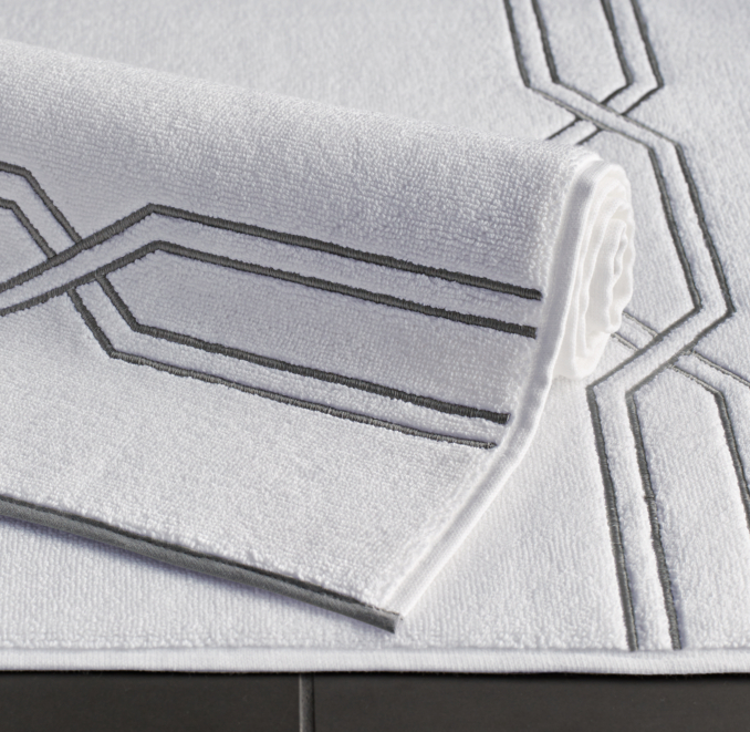 Metropolitan Stitch Turkish Bath Mat