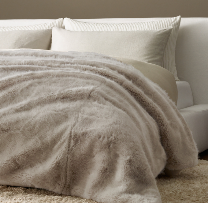 Restoration deals Hardware Ultimate Plush throw in color Dune